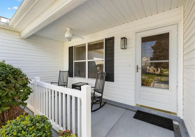 Photo 4 of Single family home for sale at 971 Kingmont Ter, The Villages, FL 32162 | MLS# G5118251 | Listing updated on 2026-10-06