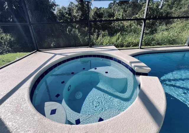 Photo 3 of Single family home for sale at 2581 Oneida Loop, Kissimmee, FL 34747 | MLS# S5158278 | Listing updated on 2026-09-30
