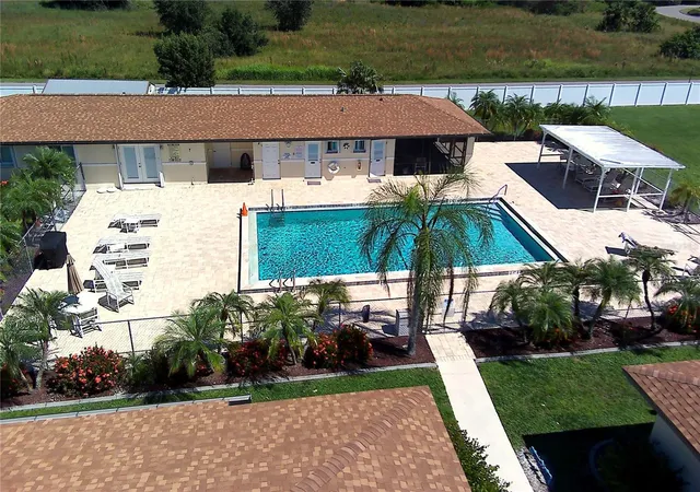 Photo 4 of Condo for sale at 25275 Rampart Blvd #1607, Punta Gorda, FL 33983 | MLS# N6145922 | Listing updated on 2026-10-02