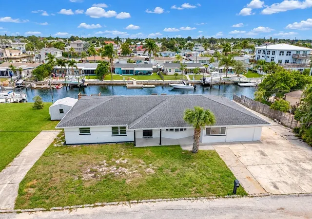 Photo 3 of Single family home for sale at 13812 Mattix Ave, Hudson, FL 34667 | MLS# W7889819 | Listing updated on 2026-10-02