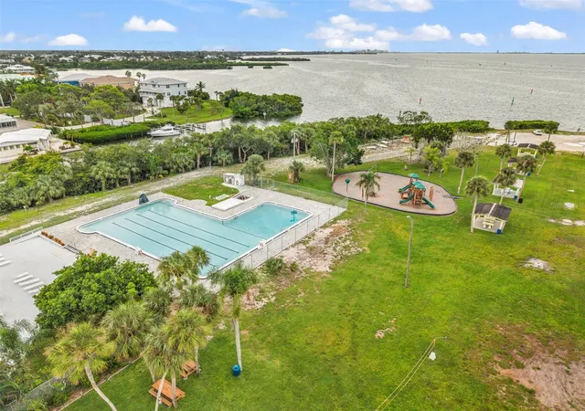 Photo 46 of Single family home for sale at 6235 Columbia Dr, BRADENTON, FL 34207 | MLS# C7531204 | Listing updated on 2026-10-07