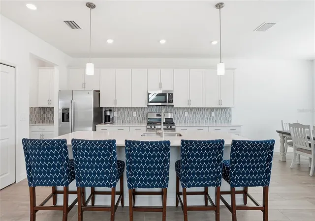 Photo 3 of Single family home for sale at 18707 Ivywood Pl, Estero, FL 33928 | MLS# O6444713 | Listing updated on 2026-09-25