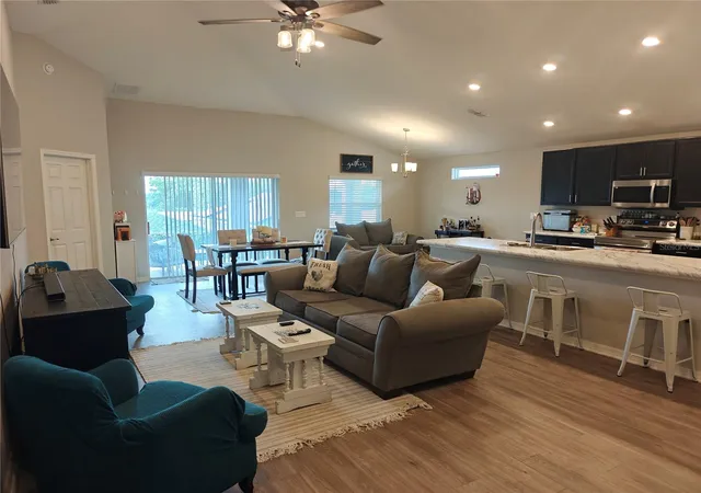 Photo 4 of Single family home for sale at 2422 Matterhorn Trl, Davenport, FL 33837 | MLS# O6444715 | Listing updated on 2026-09-26
