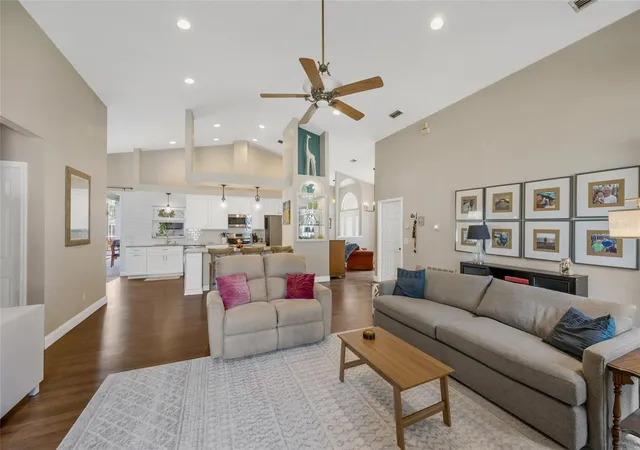 Photo 3 of Single family home for sale at 5004 Culver Pl, Brandon, FL 33511 | MLS# TB8552053 | Listing updated on 2026-10-02