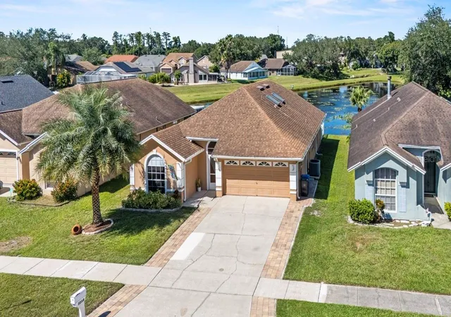 Photo 2 of Single family home for sale at 7713 Marbella Crk Ave, Tampa, FL 33615 | MLS# TB8552054 | Listing updated on 2026-10-03