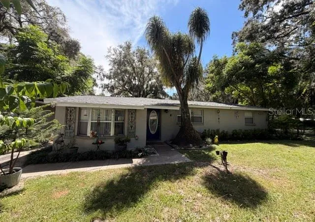 Single family home for sale at 11615 Grovewood Ave, THONOTOSASSA, FL 33592 | MLS# TB8552058