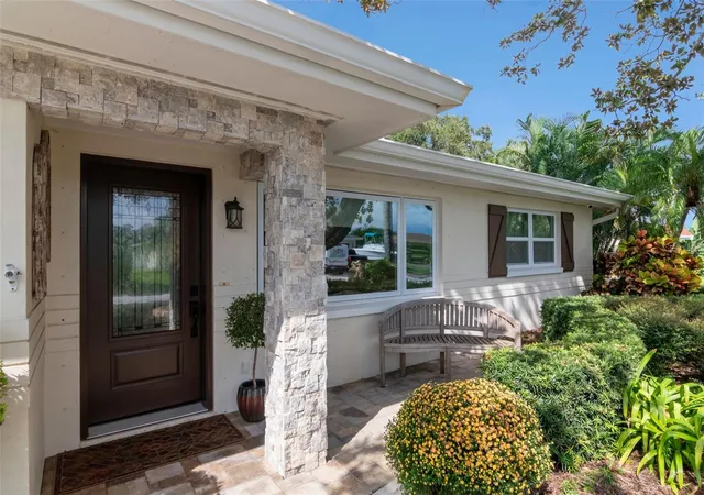 Photo 3 of Single family home for sale at 312 Keating Dr, Largo, FL 33770 | MLS# TB8552059 | Listing updated on 2026-09-30