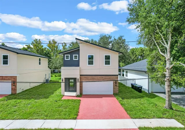 Photo 3 of Single family home for sale at 1028 Wilks Ave, Orlando, FL 32809 | MLS# O6444723 | Listing updated on 2026-09-25