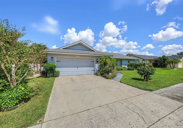 Photo 2 of Single family home for sale at 155 Seaside Ct, Palm Harbor, FL 34684 | MLS# TB8552061 | Listing updated on 2026-09-29