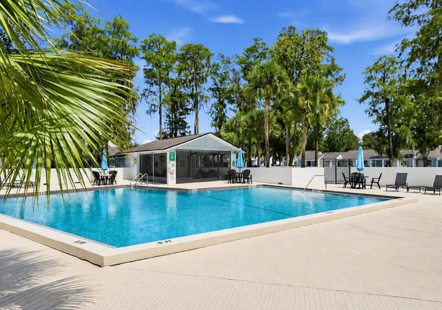 Photo 3 of Townhouse for sale at 482 Prestwick Pl, Kissimmee, FL 34759 | MLS# TB8552062 | Listing updated on 2026-09-26