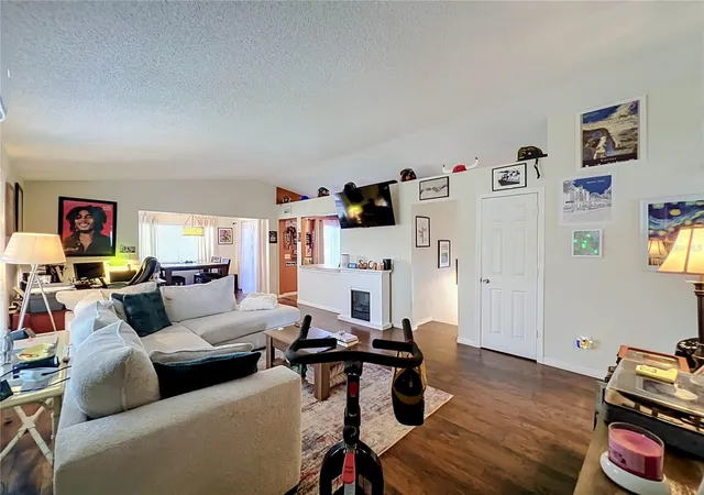 Photo 4 of Single family home for sale at 1660 Orange Ave, Winter Park, FL 32789 | MLS# L4965340 | Listing updated on 2026-10-03