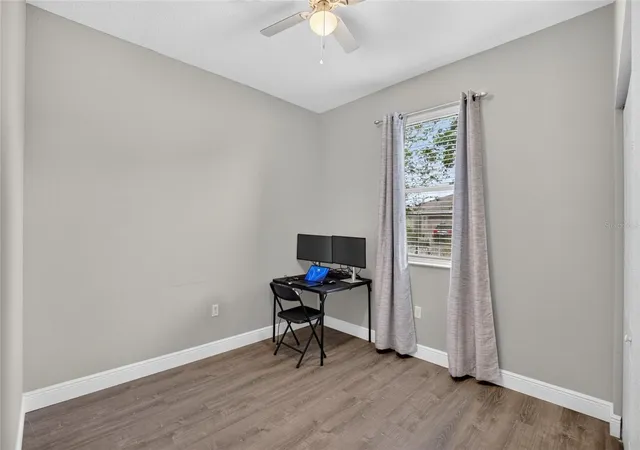 Photo 4 of Single family home for sale at 11627 Tangle Stone Dr, Gibsonton, FL 33534 | MLS# TB8552066 | Listing updated on 2026-10-04