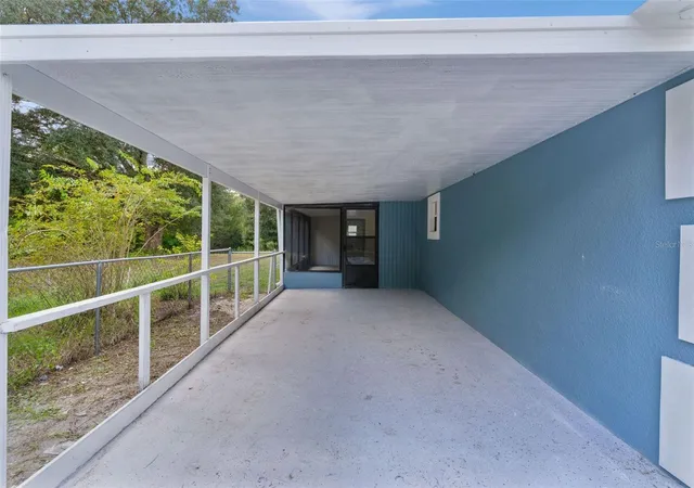 Photo 4 of Single family home for sale at 31128 Lochmore Cir, Sorrento, FL 32776 | MLS# O6444728 | Listing updated on 2026-10-06