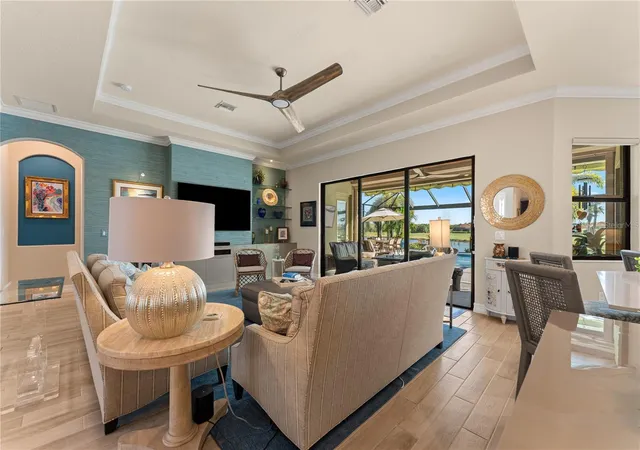 Photo 4 of Single family home for sale at 10733 Tarflower Dr, Venice, FL 34293 | MLS# A4707385 | Listing updated on 2026-10-20