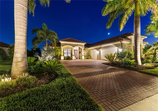 Photo 74 of Single family home for sale at 10733 Tarflower Dr, VENICE, FL 34293 | MLS# A4707385 | Listing updated on 2026-10-16