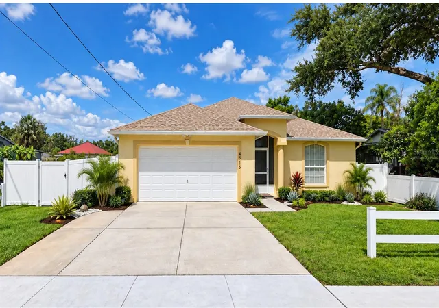 Photo 2 of Single family home for sale at 4515 46th Avenue N, Saint Petersburg, FL 33714 | MLS# TB8552088 | Listing updated on 2026-10-02
