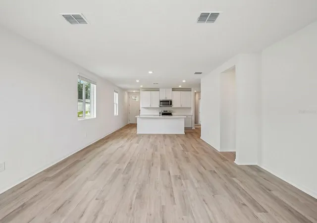 Photo 3 of Single family home for sale at 3818 Moscato Dr, Brooksville, FL 34602 | MLS# TB8552098 | Listing updated on 2026-10-09