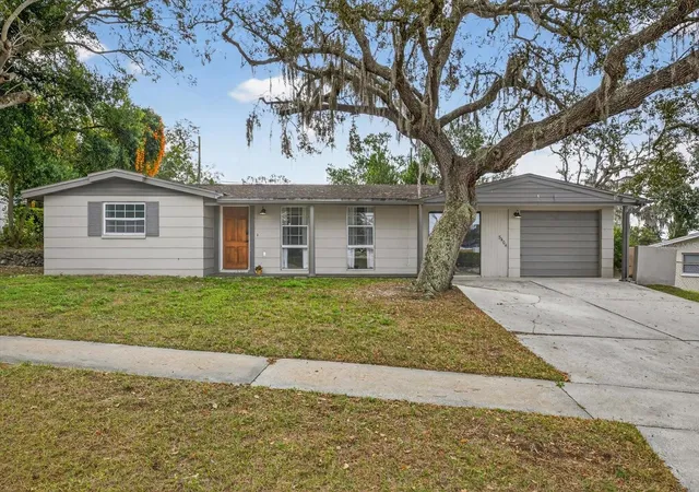 Photo 3 of Single family home for sale at 5404 Front Dr, Holiday, FL 34690 | MLS# TB8552102 | Listing updated on 2026-10-01