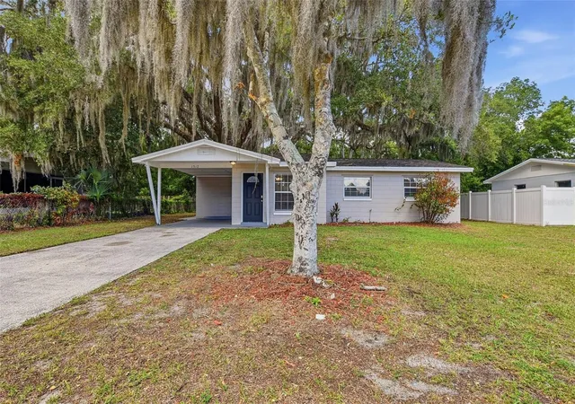 Photo 1 of Single family home for sale at 1317 Braebury Dr, Leesburg, FL 34748 | MLS# O6444738 | Listing updated on 2026-09-28