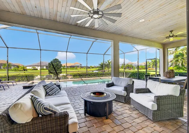 Photo 3 of Single family home for sale at 4914 Lighthouse Bay Ln, Bradenton, FL 34211 | MLS# A4707388 | Listing updated on 2026-10-11