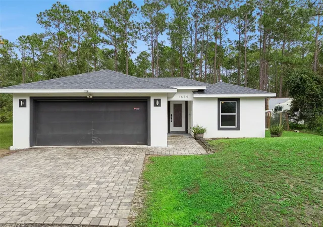 Photo 1 of Single family home for sale at 1639 11th Avenue, Deland, FL 32724 | MLS# V4951506 | Listing updated on 2026-10-05