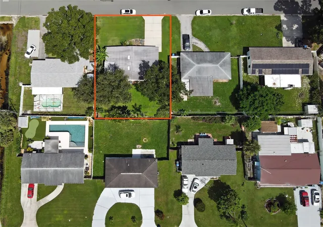 Photo 3 of Single family home for sale at 1100 76th Avenue N, Saint Petersburg, FL 33702 | MLS# TB8552104 | Listing updated on 2026-10-08