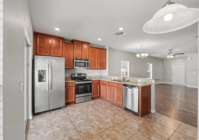 Photo 3 of Single family home for sale at 1817 Harbour Blue St, Ruskin, FL 33570 | MLS# O6444741 | Listing updated on 2026-09-29