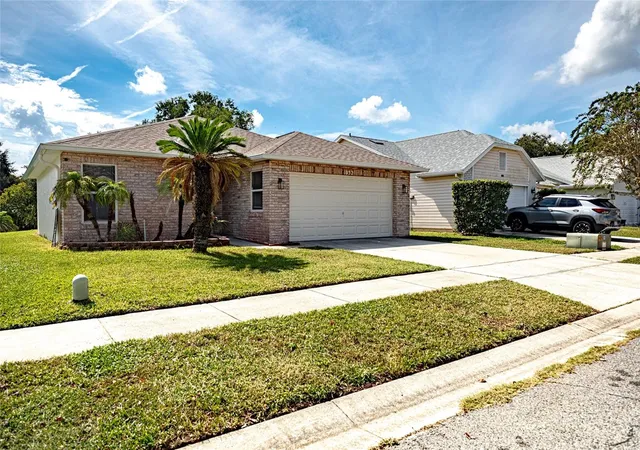 Photo 1 of Sale Pending at 1032 Deer Springs Rd, Port Orange, FL 32129 | MLS# FC321699 | Listing updated on 2026-10-06