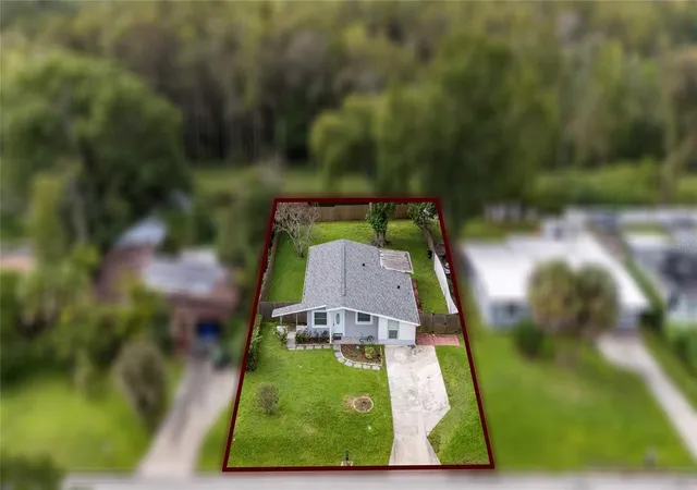 Photo 3 of Single family home for sale at 4324 Elderberry Dr, Orlando, FL 32809 | MLS# O6444765 | Listing updated on 2026-10-06