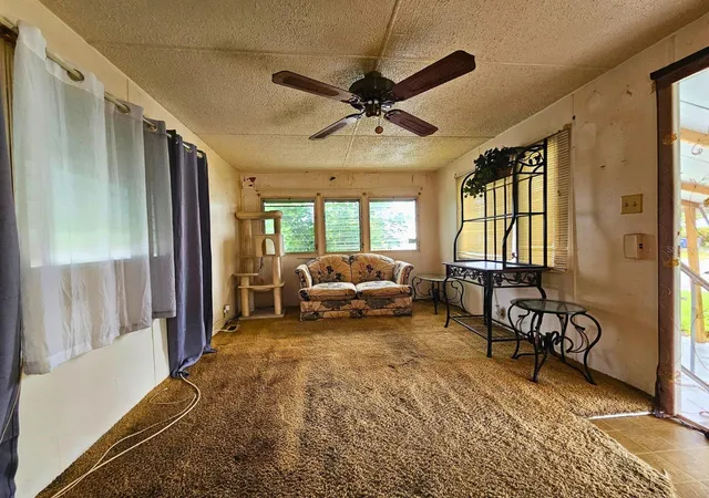 Photo 3 of Manufactured home for sale at 710 49th Avenue Dr W, Bradenton, FL 34207 | MLS# S5158290 | Listing updated on 2026-09-26