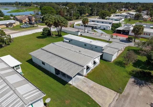 Photo 1 of Manufactured home for sale at 3019 Redbud Ln, Lakeland, FL 33801 | MLS# S5158291 | Listing updated on 2026-09-29