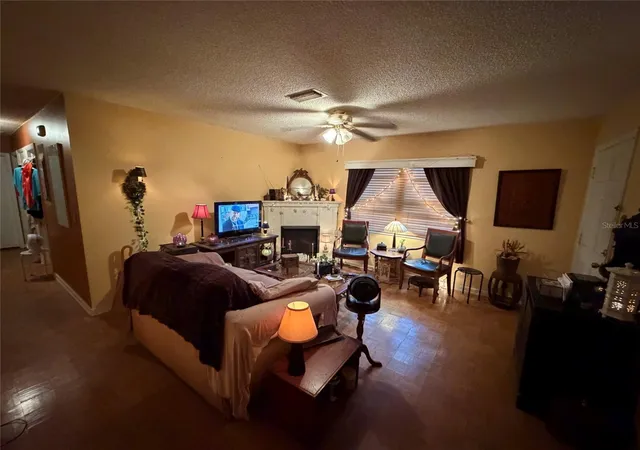 Photo 1 of Single family home for sale at 2475 Seaway St, Jacksonville, FL 32233 | MLS# FC321701 | Listing updated on 2026-09-27