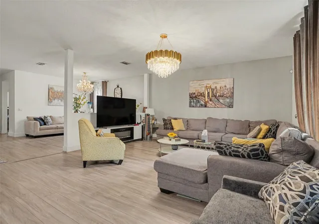 Photo 2 of Single family home for sale at 4754 Blue Diamond St, Kissimmee, FL 34746 | MLS# O6444775 | Listing updated on 2026-10-08