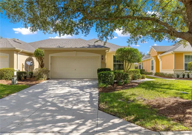 Single family home for sale at 7031 SW 91st Court, OCALA, FL 34481 | MLS# OM732880