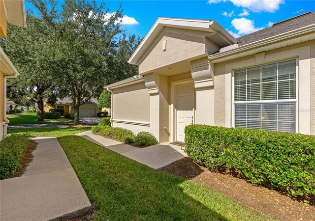 Photo 1 of House for sale at 7031 SW 91st Court, Ocala, FL 34481 | MLS# OM732880 | Listing updated on 2026-09-26