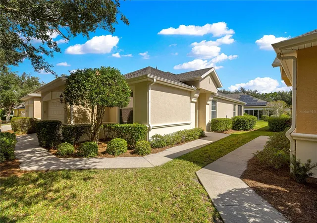 Photo 2 of House for sale at 7031 SW 91st Court, Ocala, FL 34481 | MLS# OM732880 | Listing updated on 2026-09-26