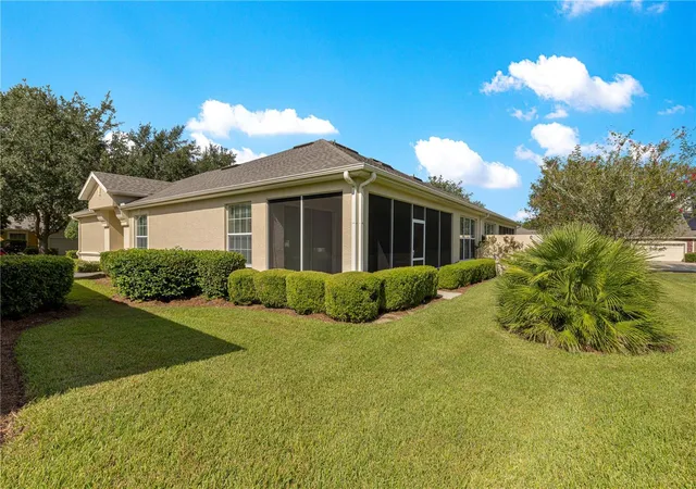 Photo 4 of House for sale at 7031 SW 91st Court, Ocala, FL 34481 | MLS# OM732880 | Listing updated on 2026-09-26