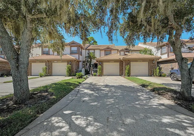 Condo for sale at 1290 Clays Trl #1403, OLDSMAR, FL 34677 | MLS# TB8552126