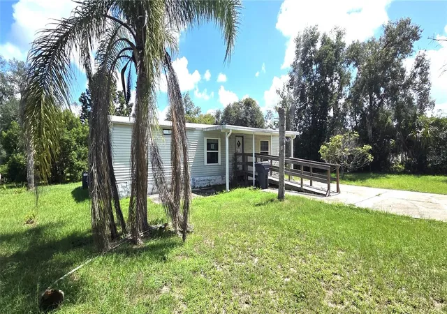 Photo 1 of Manufactured home for sale at 3932 Rolling Hills Ct E #10, Lake Wales, FL 33898 | MLS# L4965345 | Listing updated on 2026-10-23