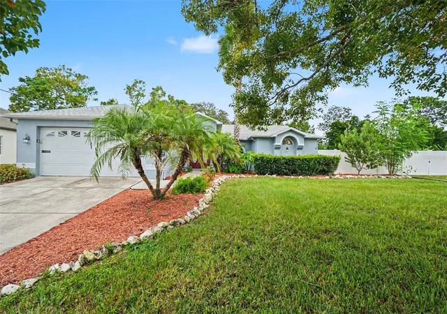 Photo 2 of Single family home for sale at 6293 Grapewood Rd, Spring Hill, FL 34609 | MLS# TB8552141 | Listing updated on 2026-10-09