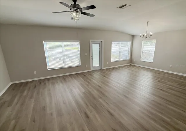 Photo 4 of Single family home for sale at 14214 Edinburgh Moor Dr, Wimauma, FL 33598 | MLS# TB8552143 | Listing updated on 2026-10-07