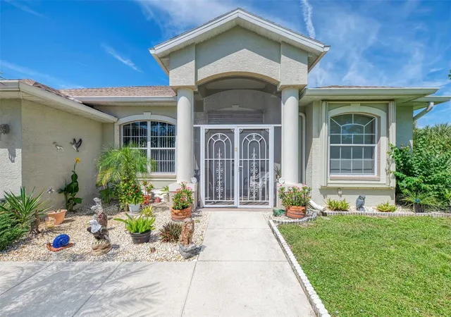 Photo 3 of Single family home for sale at 2761 Rhumba Ter, North Port, FL 34286 | MLS# C7531212 | Listing updated on 2026-09-30