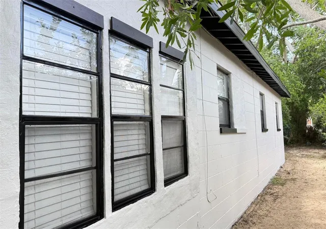 Photo 3 of Single family home for sale at 1218 Ave L, Haines City, FL 33844 | MLS# O6444800 | Listing updated on 2026-09-26