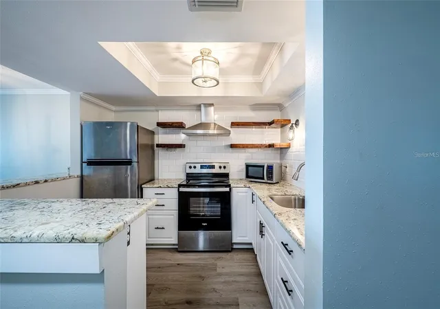 Photo 3 of Condo for sale at 620 Edgewater Dr #103, Dunedin, FL 34698 | MLS# TB8552154 | Listing updated on 2026-09-26