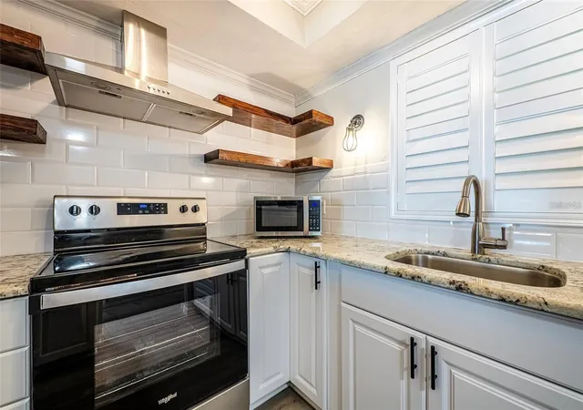Photo 3 of Condo for sale at 620 Edgewater Dr #103, Dunedin, FL 34698 | MLS# TB8552154 | Listing updated on 2026-09-26