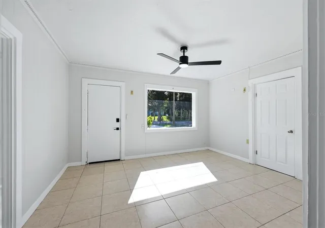 Photo 3 of Single family home for sale at 4620 Violet Ave, Sarasota, FL 34233 | MLS# A4707410 | Listing updated on 2026-09-26