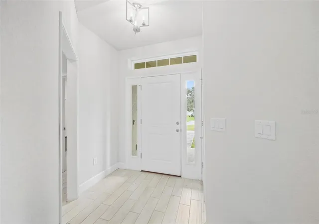 Photo 3 of Single family home for sale at 3962 NE 58th Circle, Silver Springs, FL 34488 | MLS# OM732887 | Listing updated on 2026-09-26