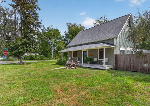 Photo 2 of Single family home for sale at 18445 Nw 235th Street, High Springs, FL 32643 | MLS# GC543794 | Listing updated on 2026-09-28