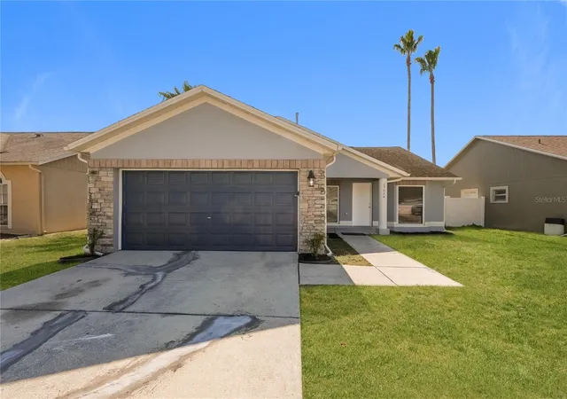 Single family home for sale at 13424 Silvercreek Dr, RIVERVIEW, FL 33579 | MLS# C7531214
