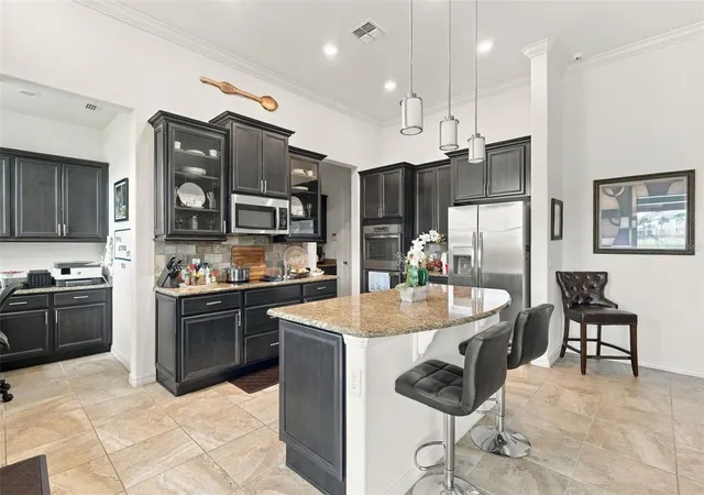 Photo 3 of Single family home for sale at 3191 Silver Fin Way, Kissimmee, FL 34746 | MLS# V4951512 | Listing updated on 2026-10-07